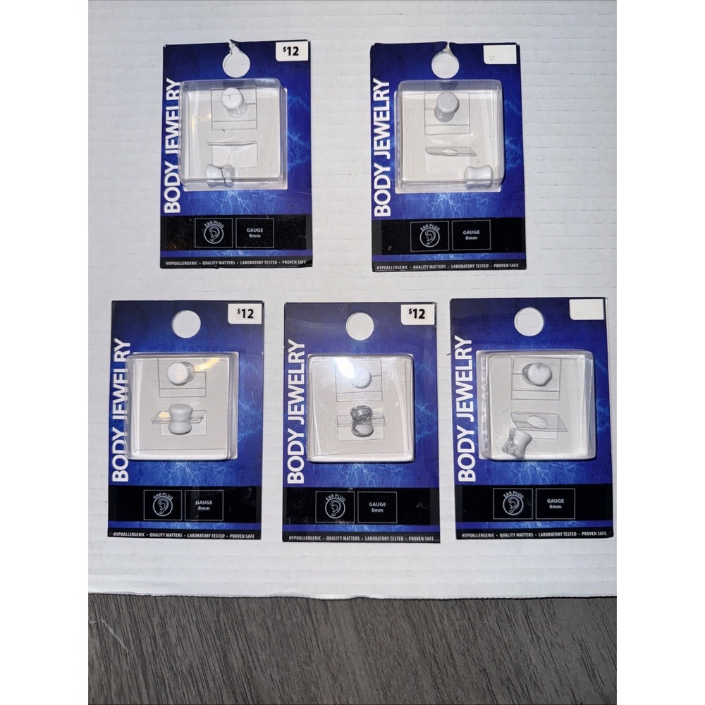 Lot Of 5 Packs, Body Jewelry,‎ Gauge White Ear Plugs 8mm